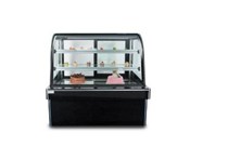 Tủ trưng bày bánh kem HX-150 (kính cong 3 tầng)