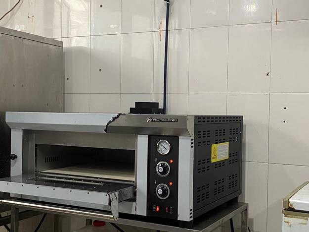 lo nuong pizza dung dien hongling pze-401a hinh 0